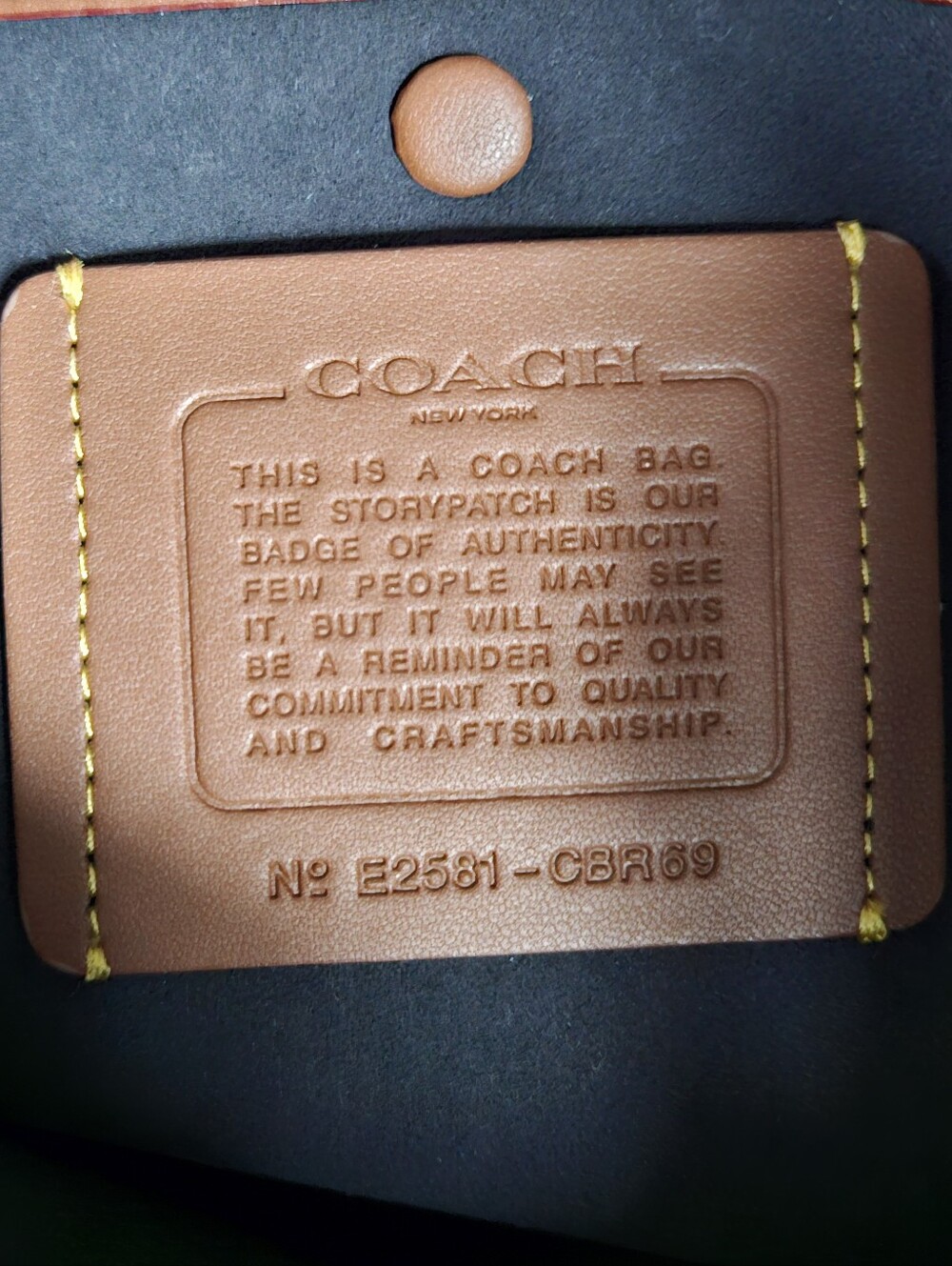 Coach Empire 40 Loved Leather - Picture 7 of 16